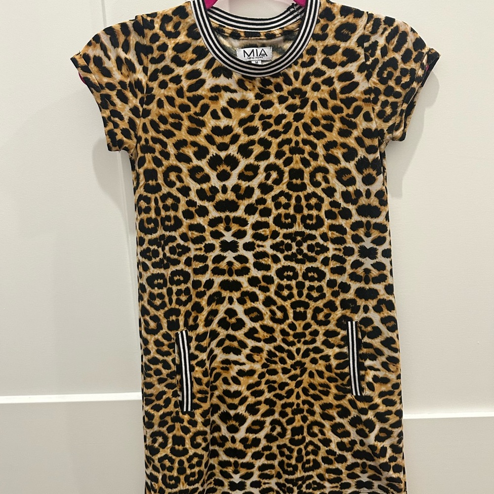MIA Leopard Print Top with Striped Collar - Picture 2 of 4